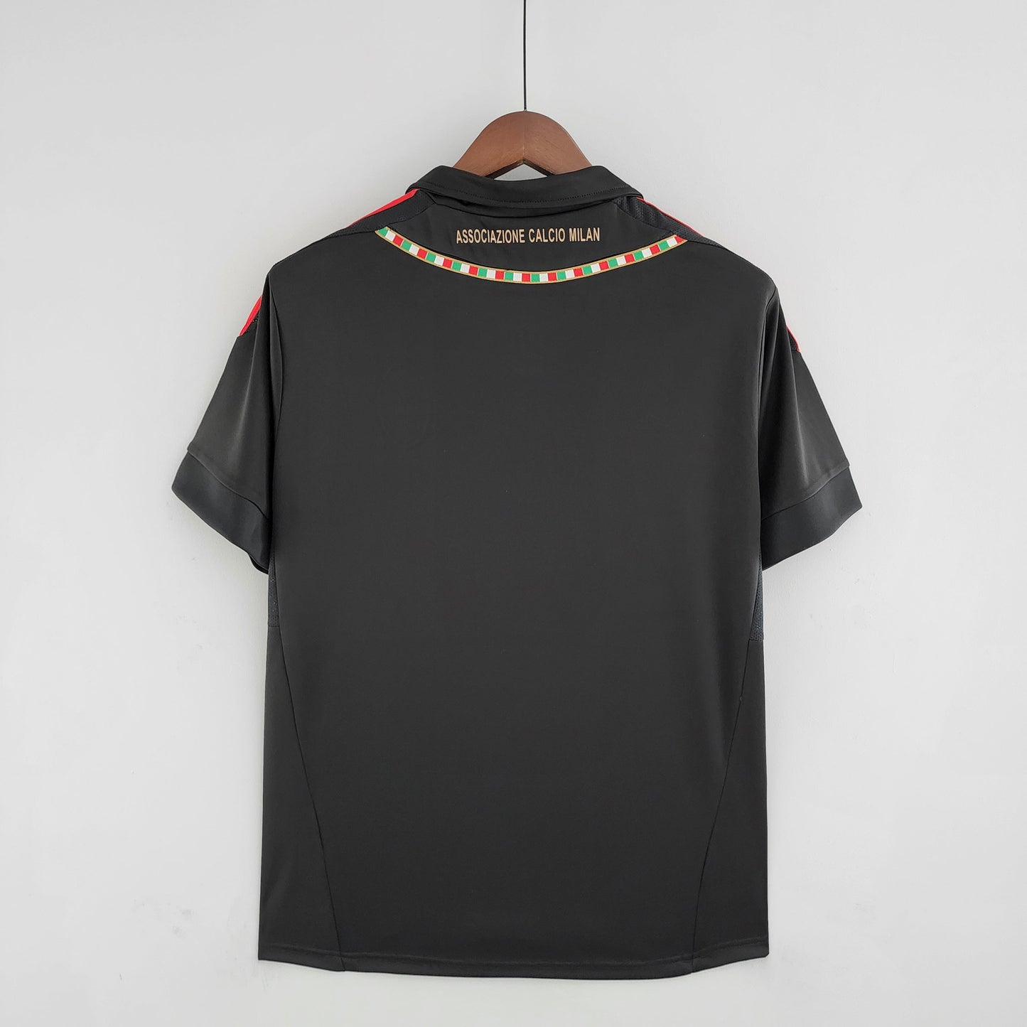 MILAN XVII 11/12 MASCULINO (RETRO)