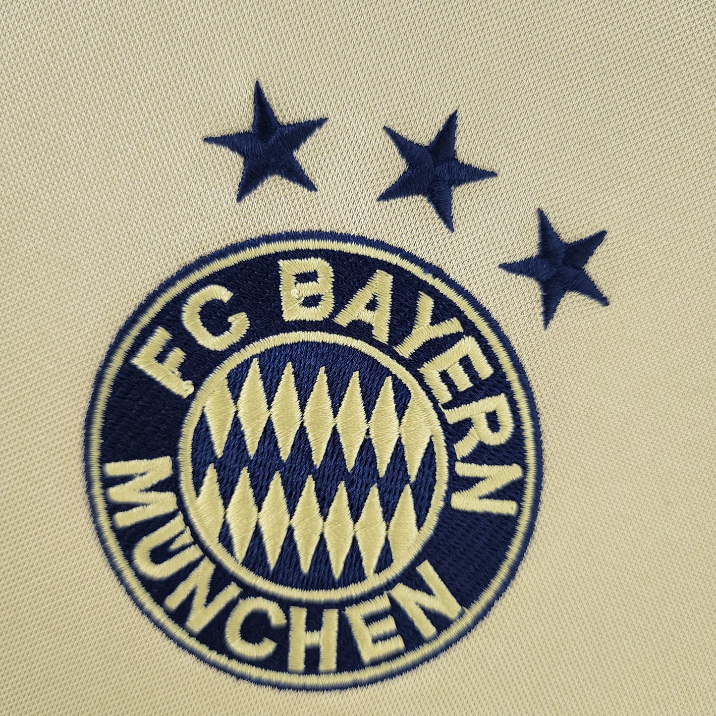 BAYERN DE MUNIQUE I 2004 MASCULINA (RETRÔ)