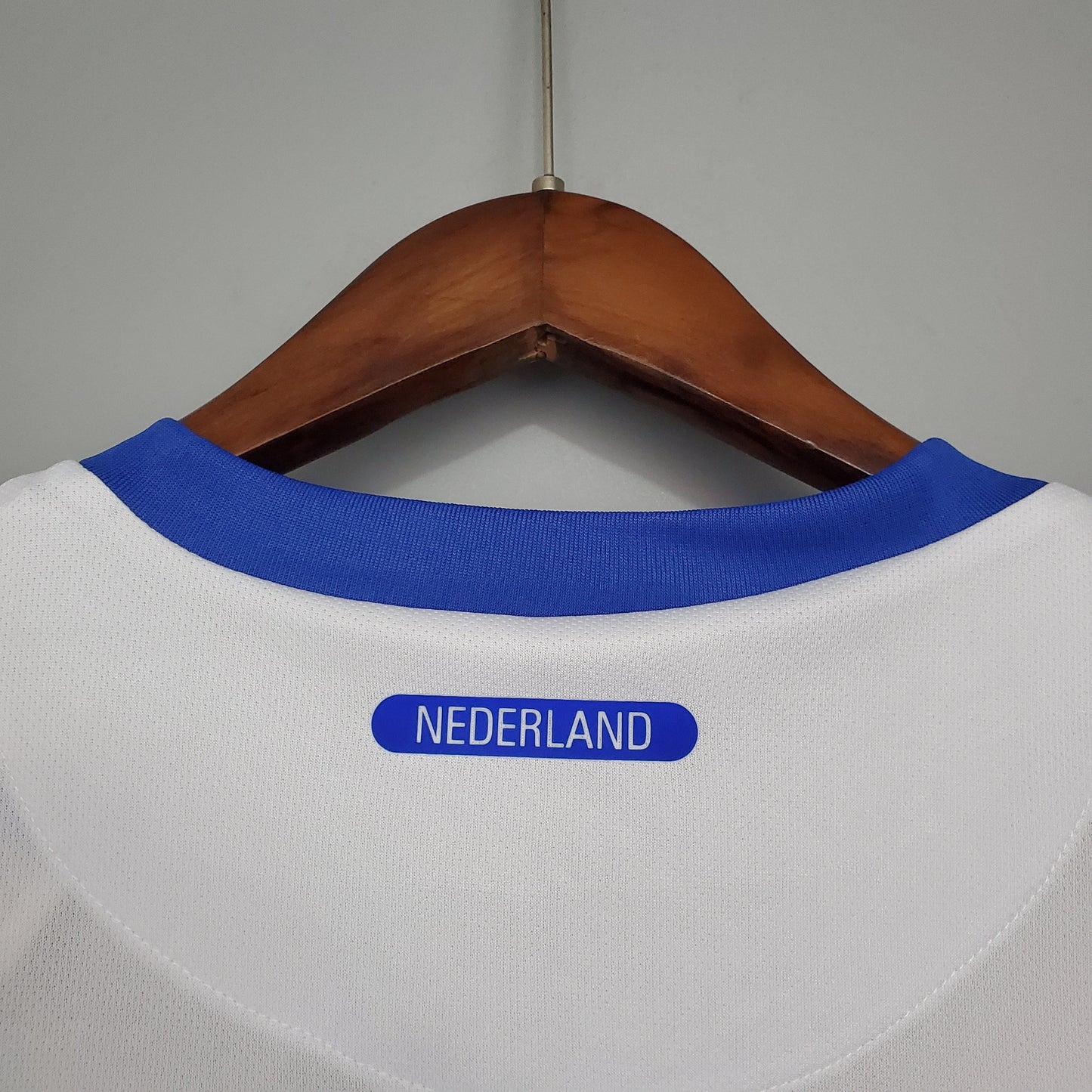 HOLANDA II 12/13 MASCULINA (RETRÔ)