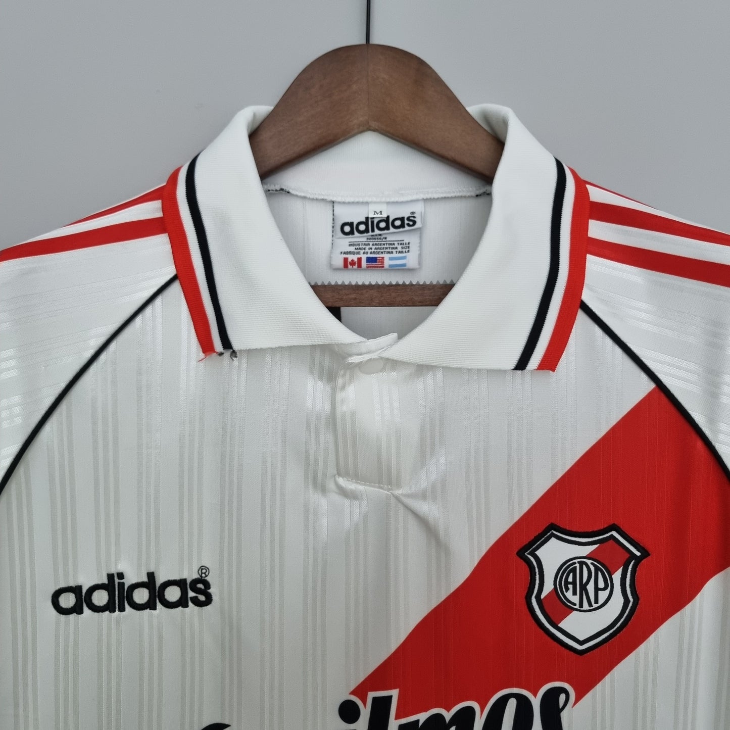 RIVER PLATE I 95/96 MASCULINA (RETRO)
