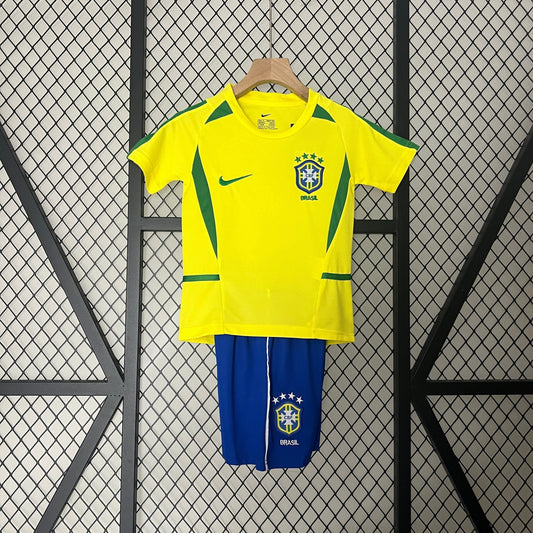 BRASIL I 2002 CONJUNTO INFANTIL (RETRÔ)