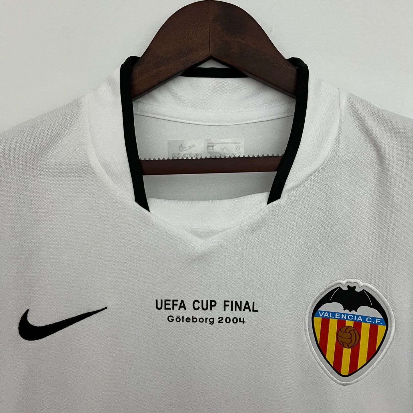 VALENCIA I 03/04 MASCULINO (RETRO)