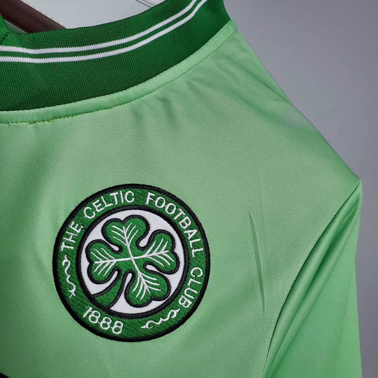CELTIC III 84/86 MASCULINO (RETRO)