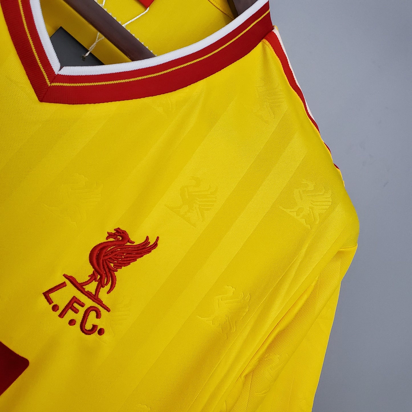 LIVERPOOL III 1985 HOMEM (RETRÔ)