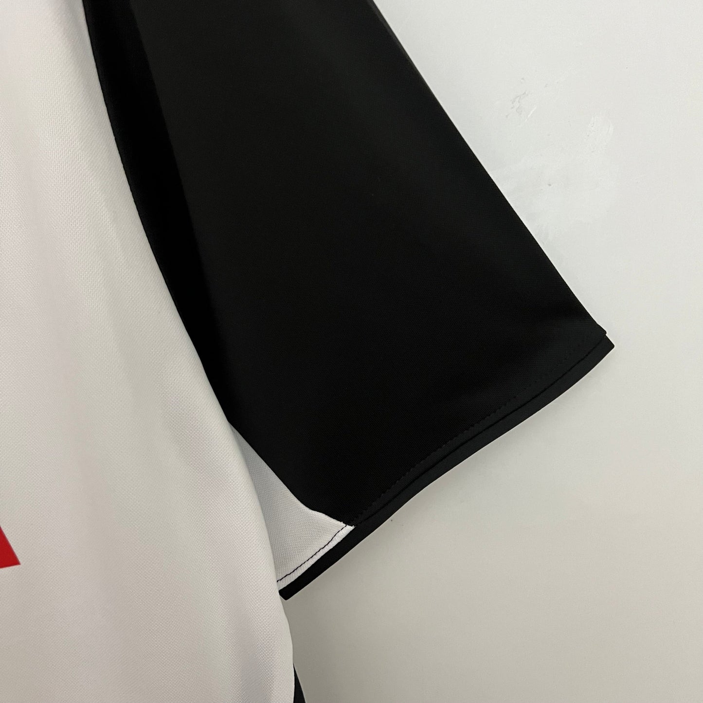 VALENCIA I 03/04 MASCULINO (RETRO)