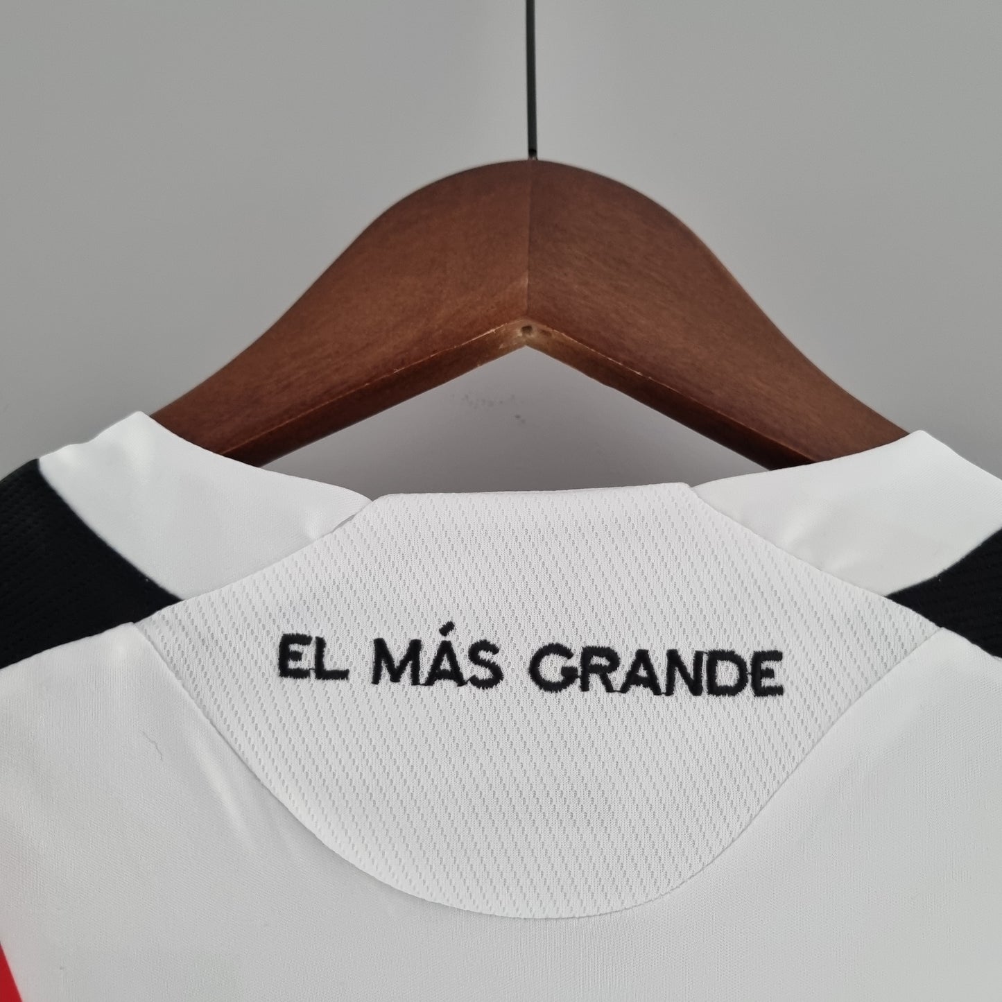 RIVER PLATE I 09/10 MASCULINA (RETRÔ) MANGA LONGA