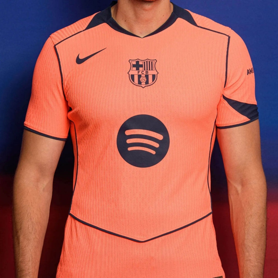 BARCELONA III 25/26 MASCULINA (VERSÃO JOGADOR)