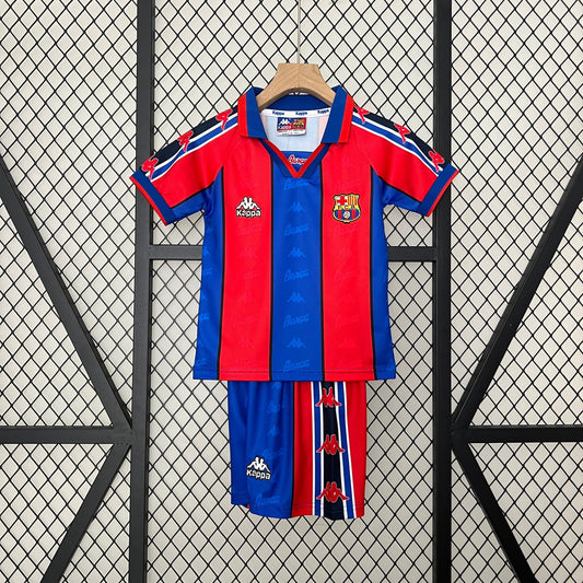 BARCELONA I 95/97 CONJUNTO INFANTIL (RETRÔ)