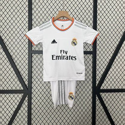 REAL MADRID 13/14 CONJUNTO INFANTIL (RETRO)