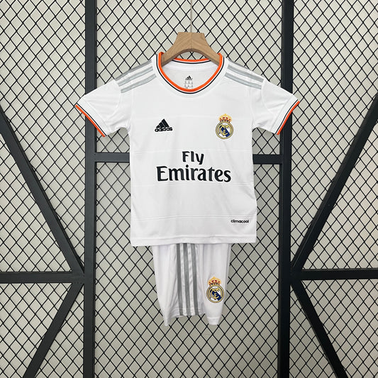 REAL MADRID 13/14 CONJUNTO INFANTIL (RETRO)