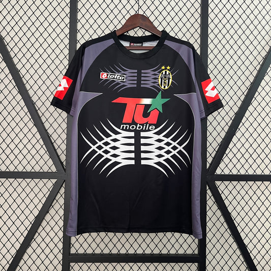 JUVENTUS GOLEIRO I 01/02 MASCULINA (RETRÔ)