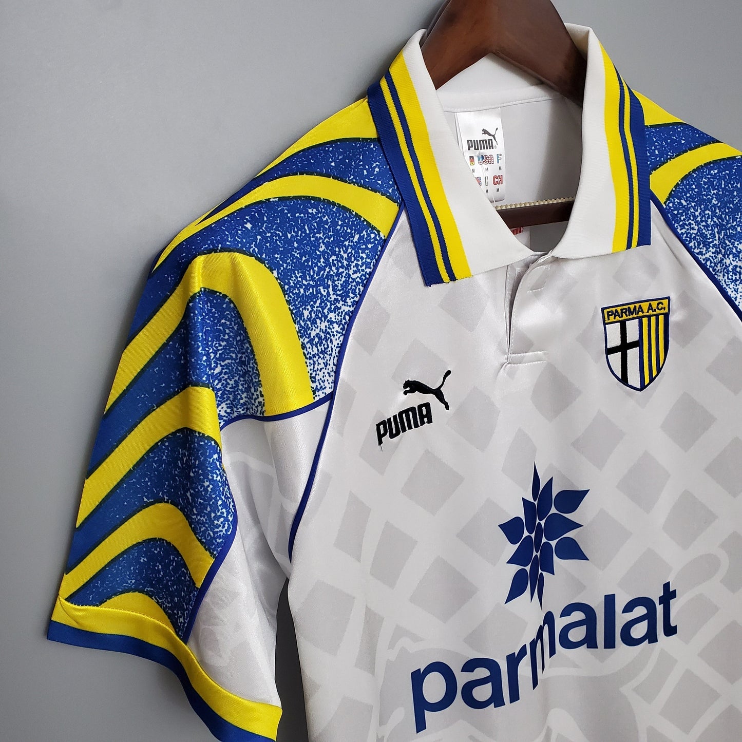 PARMA II 95/97 MASCULINO (RETRO)