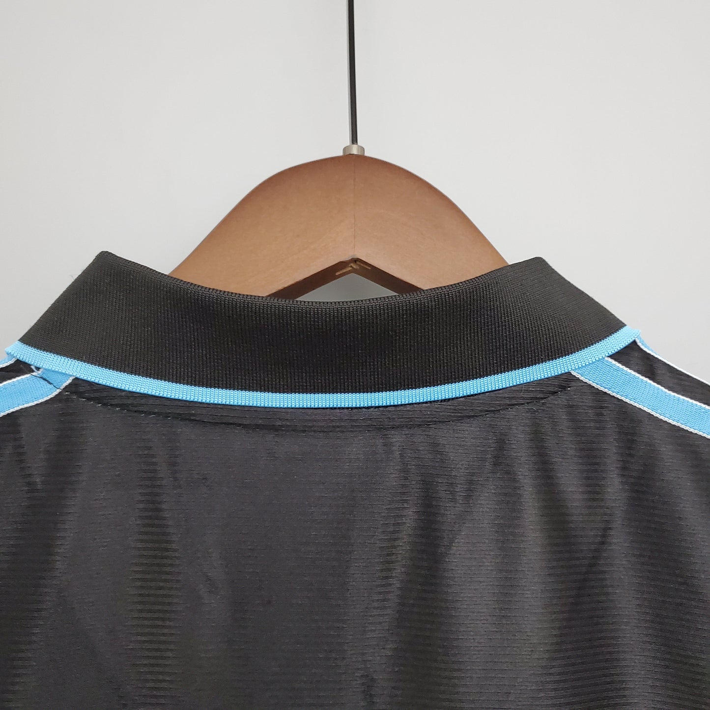 OLYMPIQUE MARSEILLE VI 99/00 MASCULINO (RETRO)