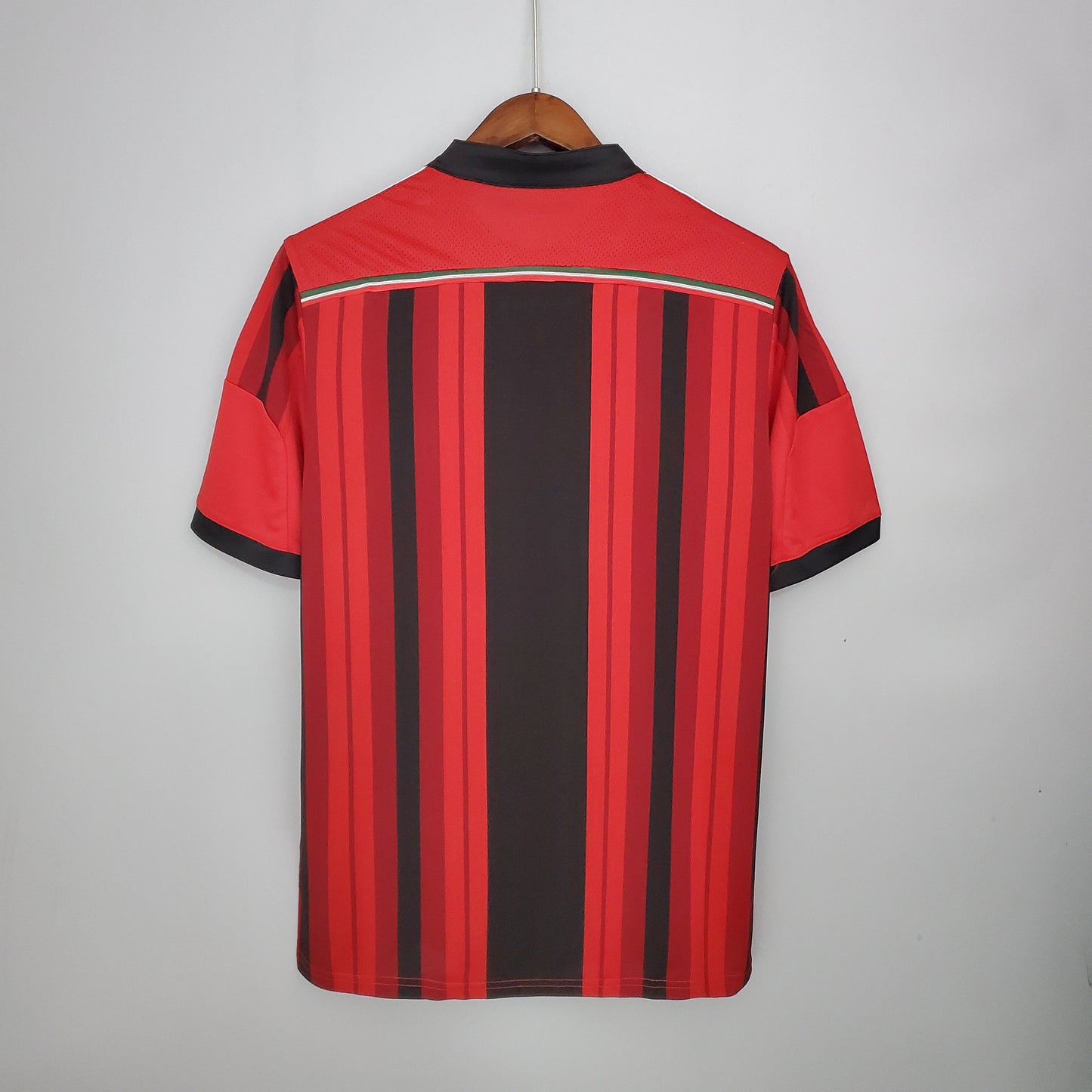 MILAN XI 14/15 MASCULINO (RETRO)